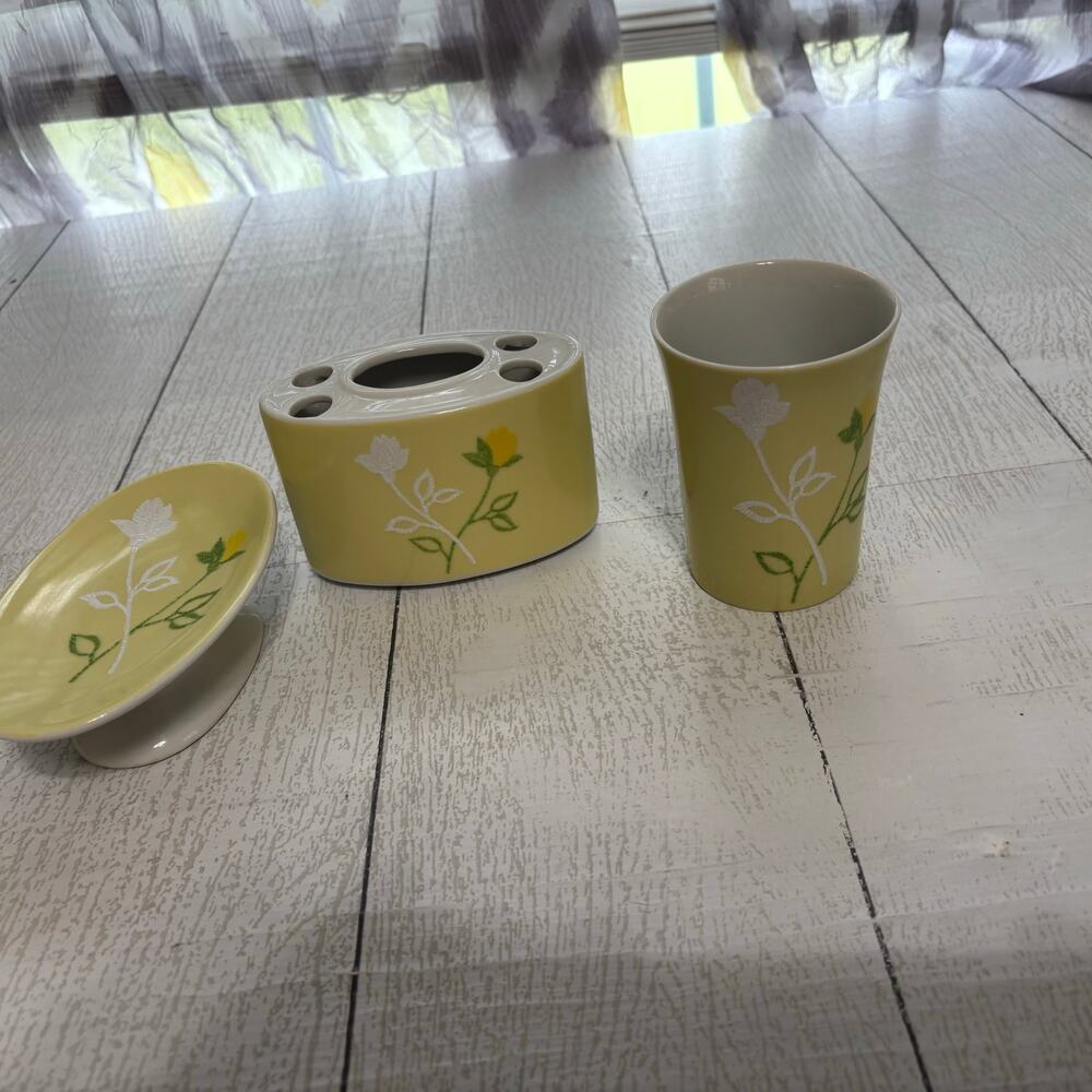 Vintage Yellow Rose Porcelain Bathroom Accessory Set 3 Piece
